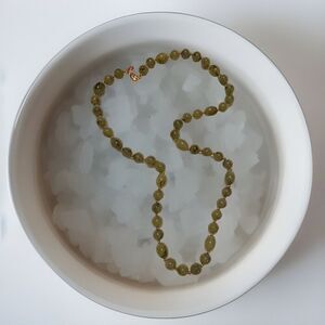 Joan Rivers VTG NECKLACE SEMI PRECIOUS Green Jasper POLISHED STONE 12mm 30in
